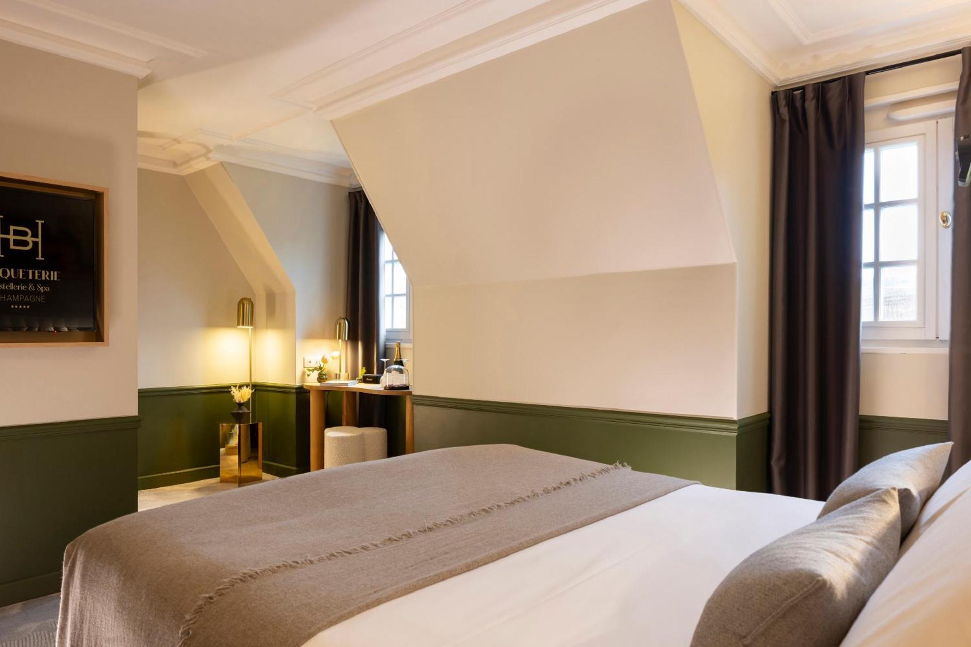 Hostellerie Briqueterie & Spa Champagne Vinay  Eksteriør bilde A room at the hotel