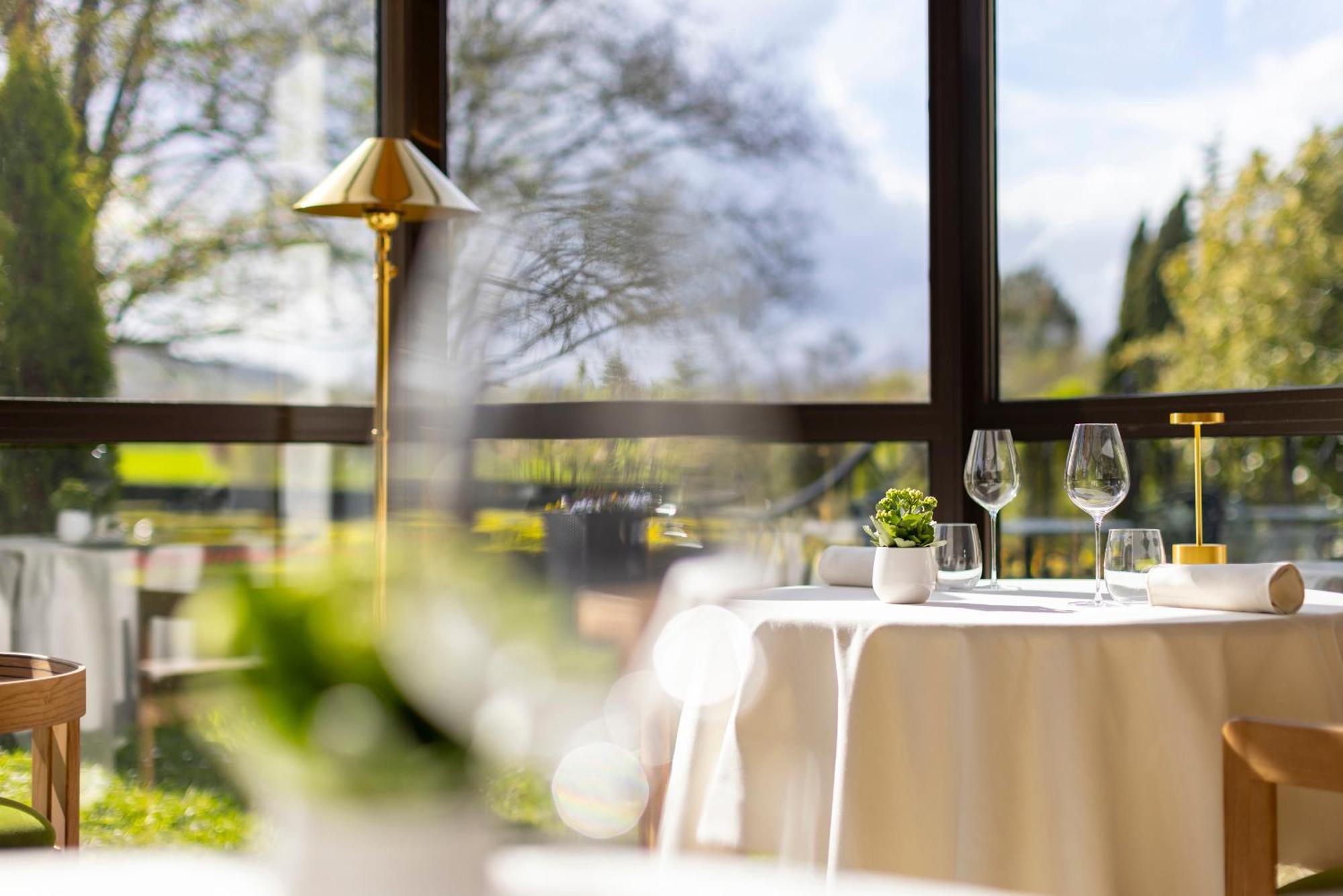 Hostellerie Briqueterie & Spa Champagne Vinay  Eksteriør bilde Restaurant
