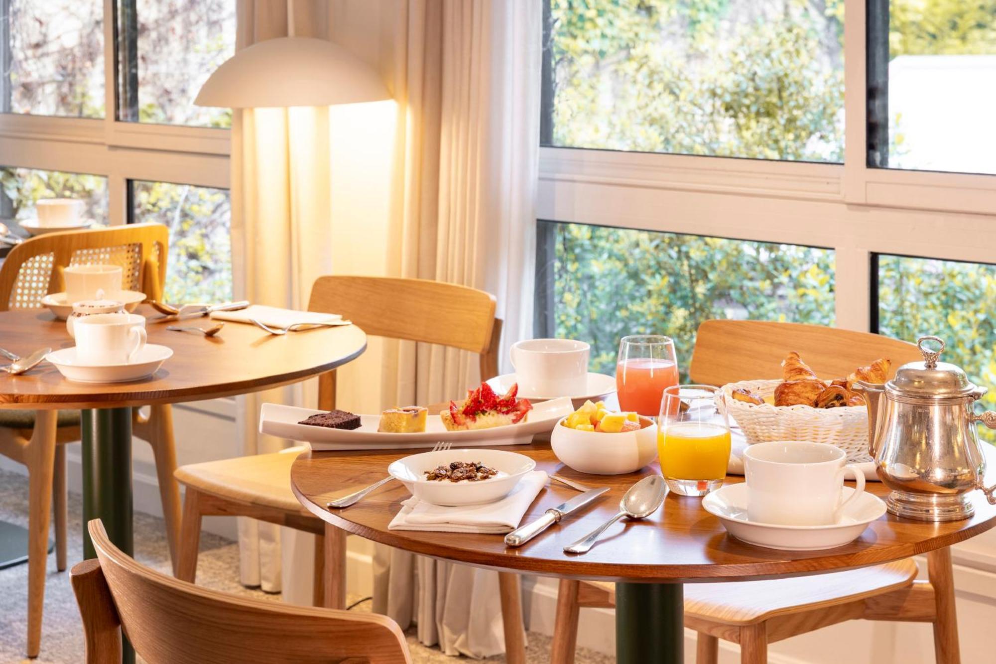 Hostellerie Briqueterie & Spa Champagne Vinay  Eksteriør bilde Breakfast at the hotel